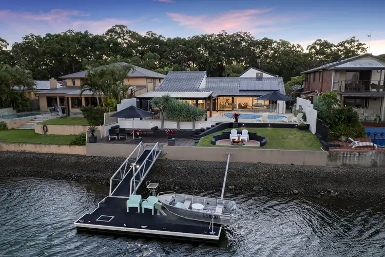 120 Tallebudgera Drive, Palm Beach QLD 4221