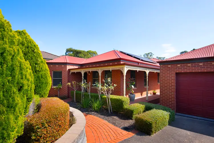 54 Kendall Street, Spring Gully VIC 3550