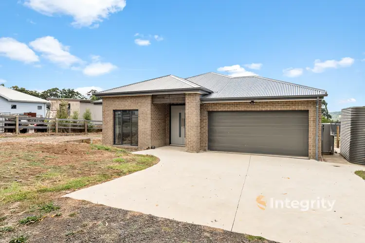 5 Pine Ridge Road, Kinglake West VIC 3757