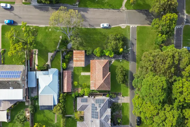 119 Glencoe Street, Sutherland NSW 2232