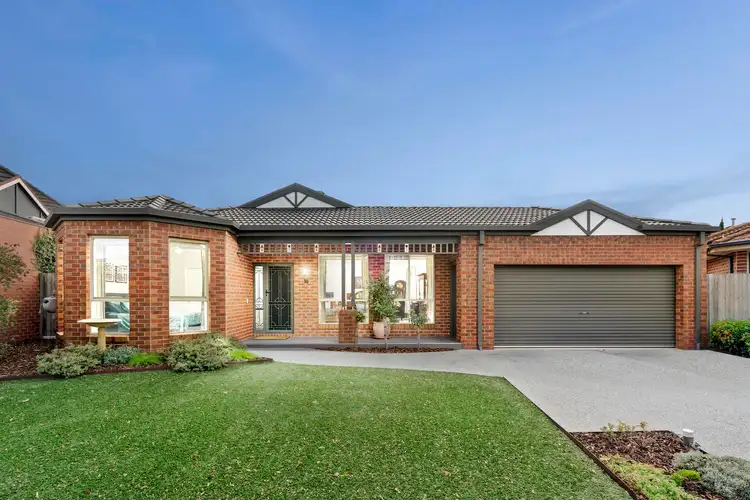 16 Kensington Crescent, Altona Meadows VIC 3028