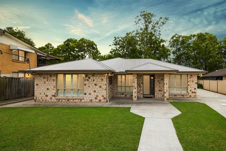 32 St Johns Way, Boronia Heights QLD 4124