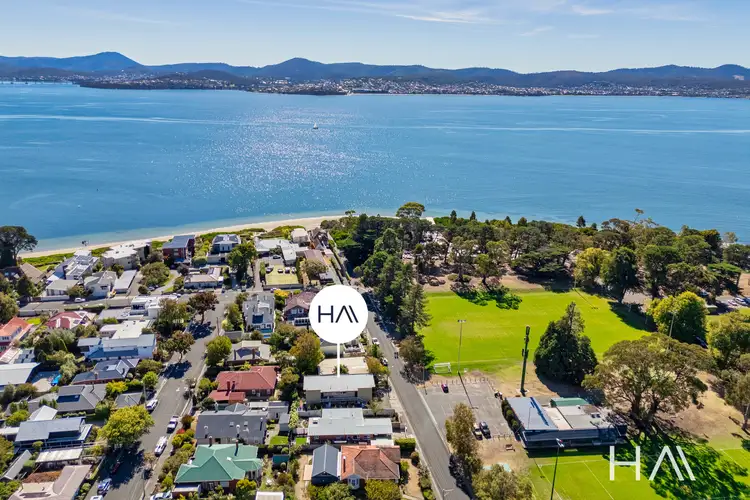 3/7a Sandown Avenue