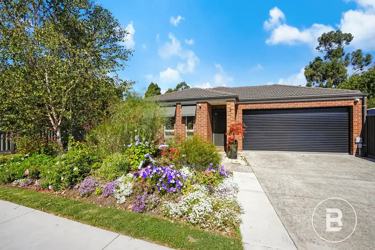 9 Castlemaine Road, Creswick VIC 3363