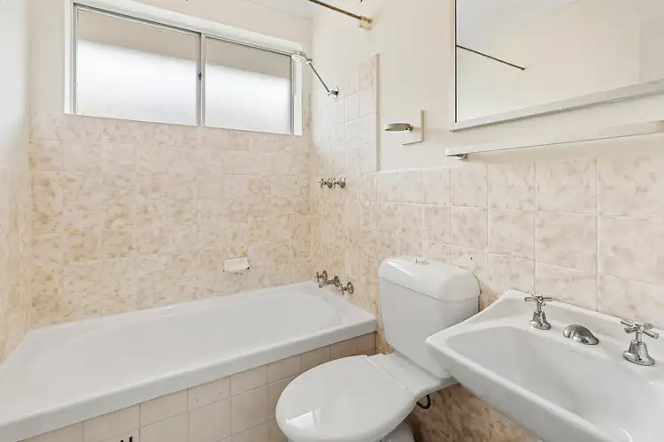 Fifth view of Homely unit listing, 8/113 Oaks Avenue, Dee Why NSW 2099