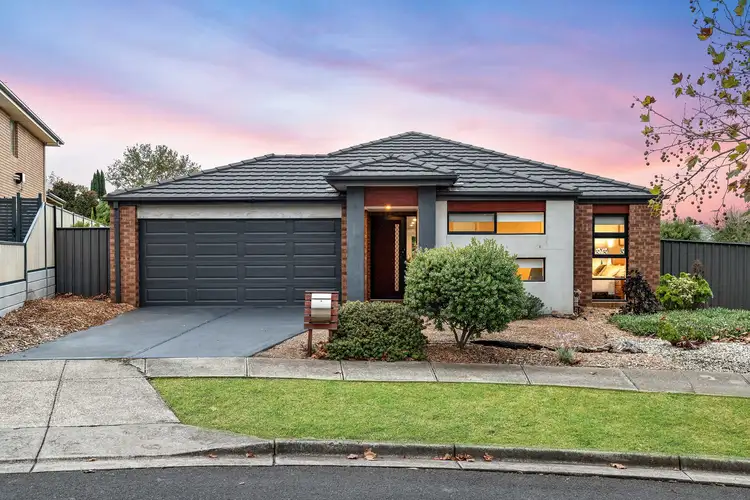 Main view of Homely house listing, 8 Pilgrim Drive, Hillside VIC 3037