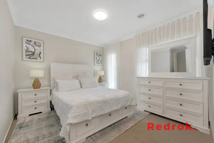 Third view of Homely house listing, 7 Featherwood Crescent, Craigieburn VIC 3064