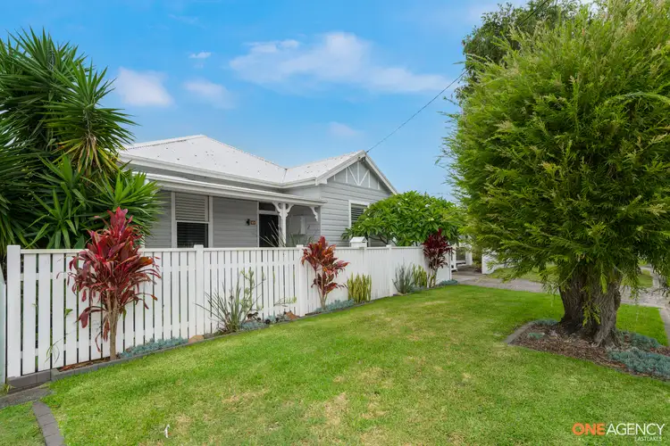 6 Beach Street, Belmont South NSW 2280