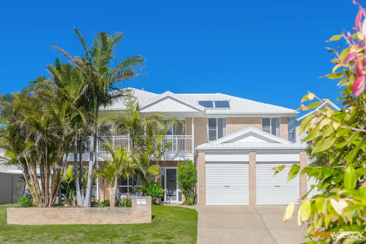 18 Clipper Close, Caves Beach NSW 2281
