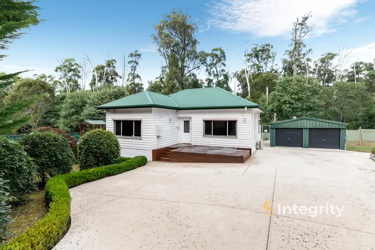 68 Silver Parrot Road, Flowerdale VIC 3717