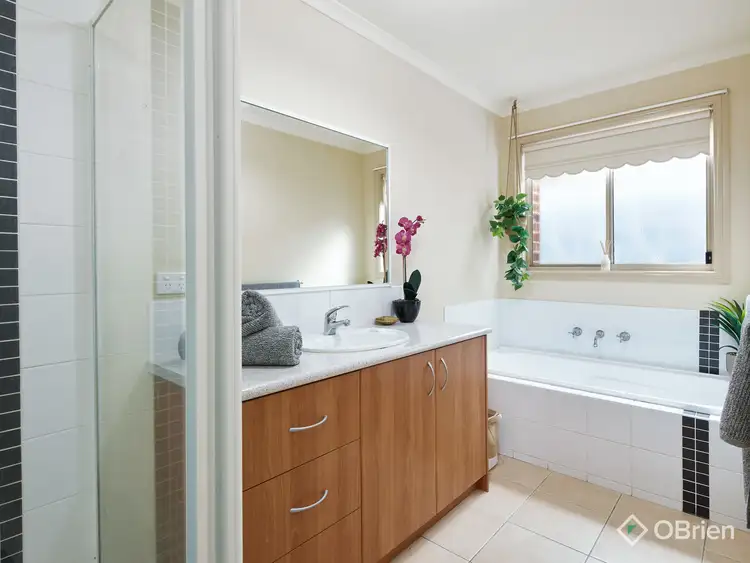 Sixth view of Homely unit listing, 1/89 North Road, Warragul VIC 3820