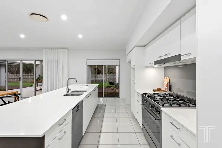 Sixth view of Homely house listing, 9 Swan Court, Wakerley QLD 4154