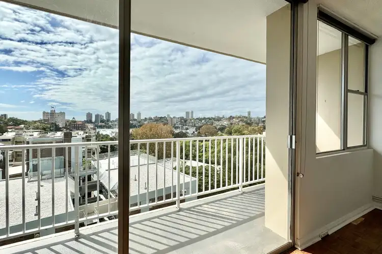 Fourth view of Homely studio listing, 807/76 Roslyn Gardens, Rushcutters Bay NSW 2011