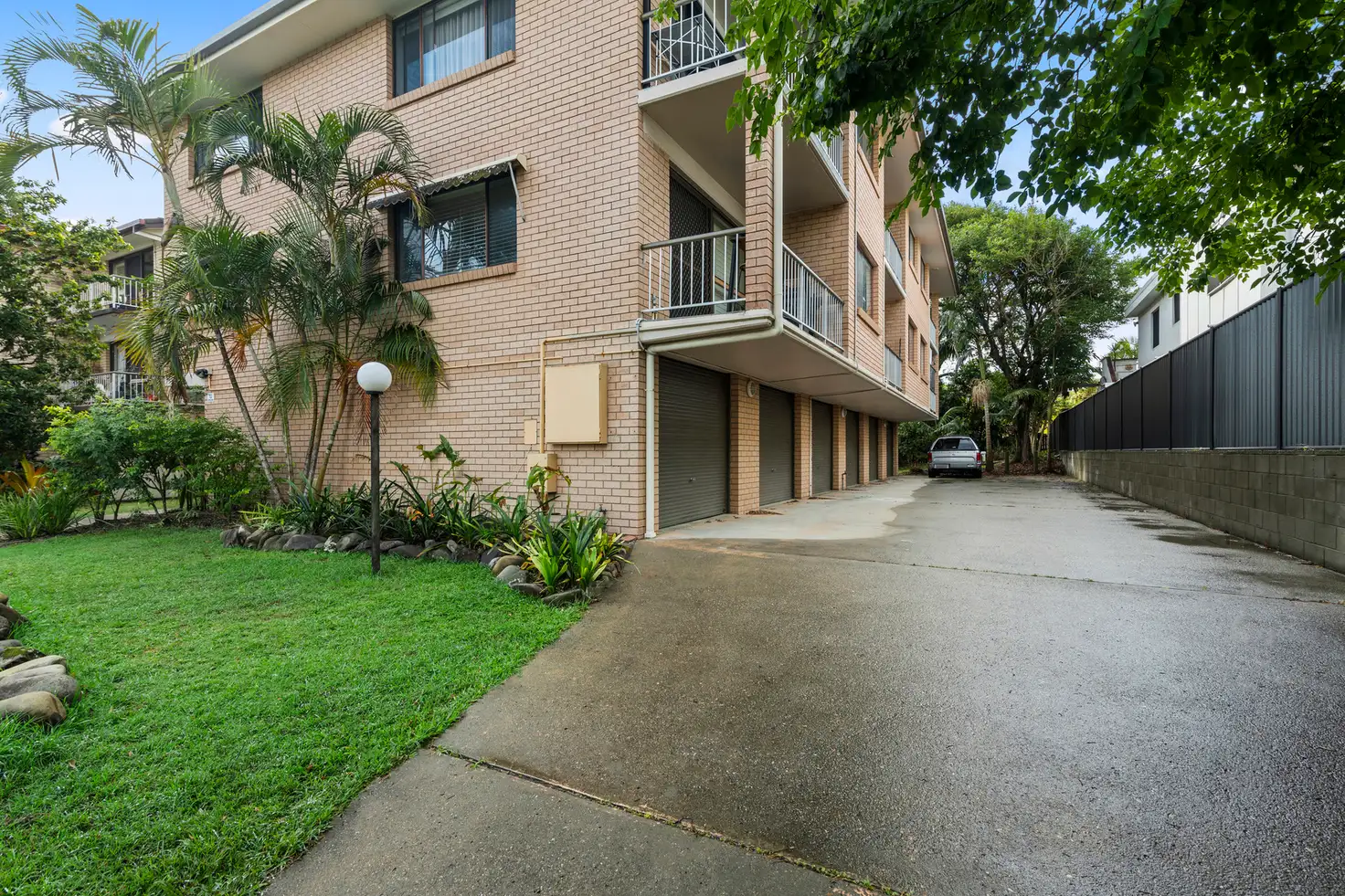 Main view of Homely unit listing, 2/19 Fifteenth Avenue, Palm Beach QLD 4221