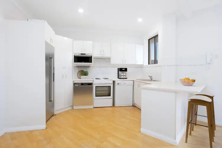 Third view of Homely unit listing, 10/12-14 Ewos Parade, Cronulla NSW 2230