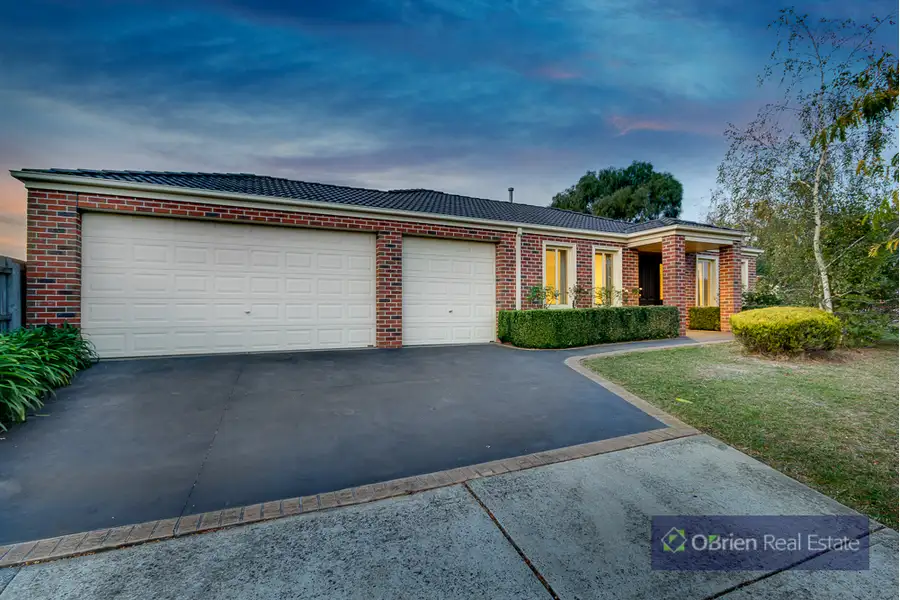 Main view of Homely house listing, 2 Lilac Crescent, Berwick VIC 3806