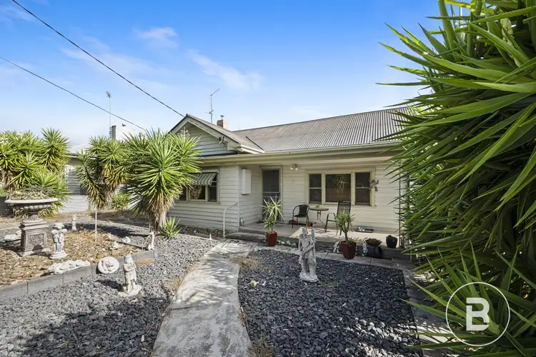 25 Arthur Avenue, Maryborough VIC 3465