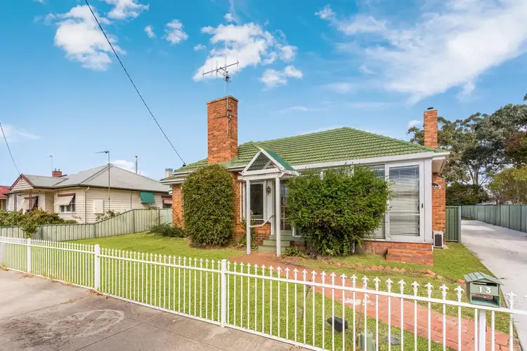 13 Olympic Parade, Kangaroo Flat VIC 3555