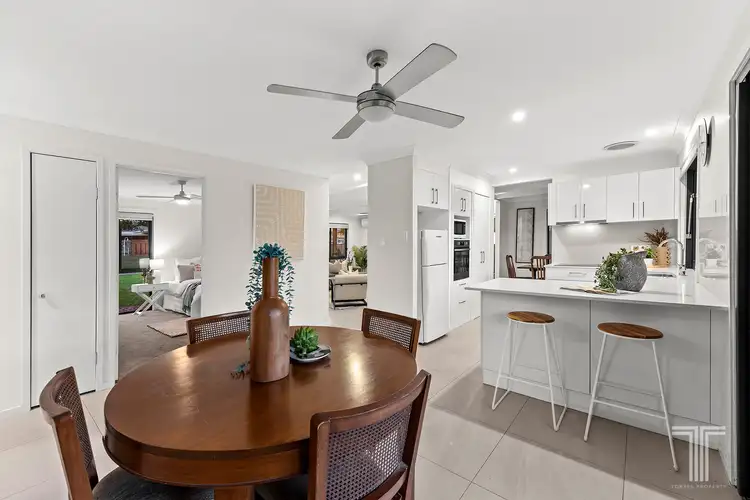 Sixth view of Homely house listing, 25 Lindisfarne Street, Carindale QLD 4152