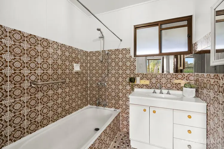 Sixth view of Homely house listing, 5 Charles Crescent, Beachmere QLD 4510
