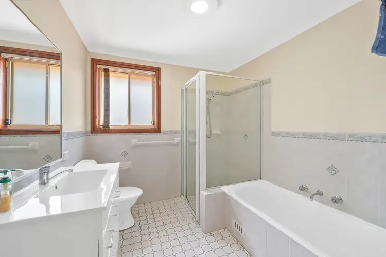 Sixth view of Homely house listing, 10 Sarah Hollands Drive, Horningsea Park NSW 2171