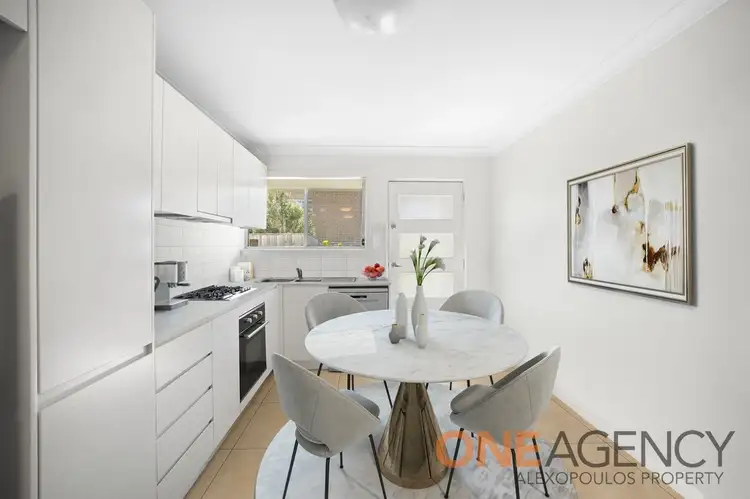 4/13 Allman Street, Campbelltown NSW 2560