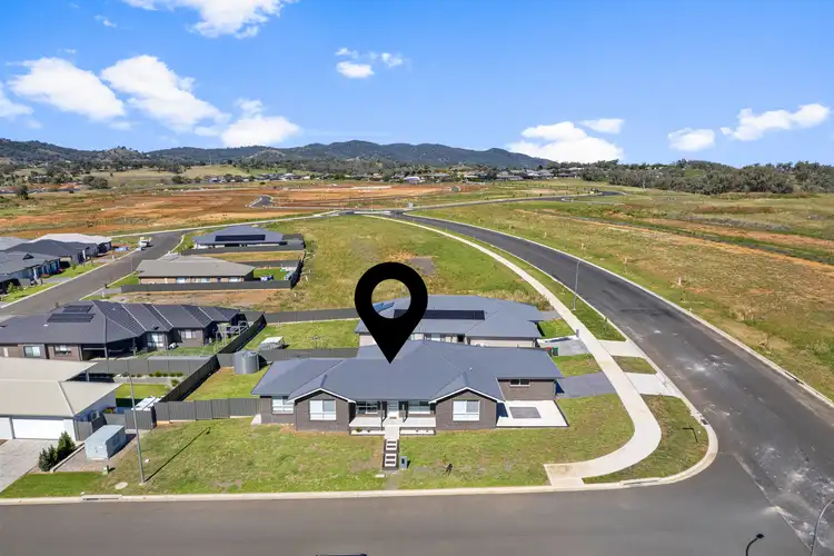 Second view of Homely house listing, 2 Traminer Drive, Tamworth NSW 2340