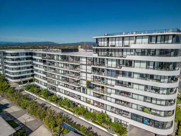 2403/1 Grant Avenue, Hope Island QLD 4212