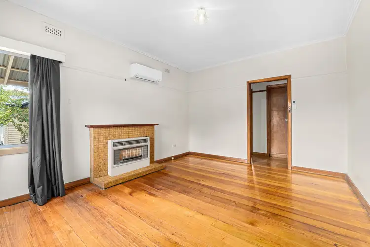 Second view of Homely house listing, 11 Foxlease Avenue, Traralgon VIC 3844