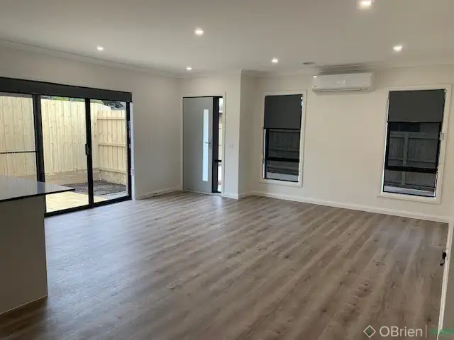 Fourth view of Homely townhouse listing, 2/14 Hopetoun Road, Drouin VIC 3818