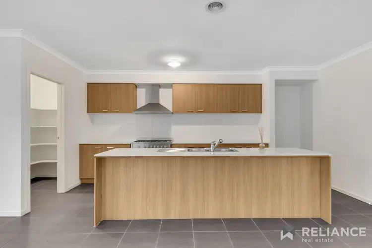 Fifth view of Homely house listing, 11 MacAlister Grove, Cobblebank VIC 3338