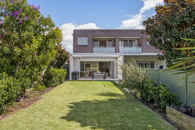 26A Narani Crescent, Earlwood NSW 2206
