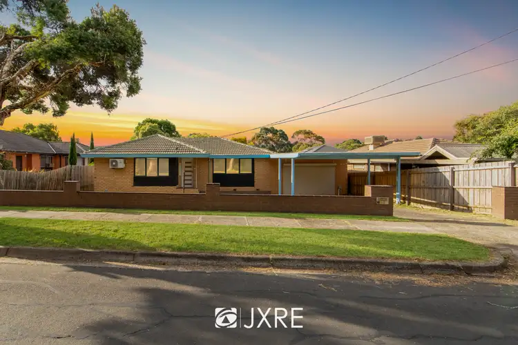 25 Davis Street, Burwood East VIC 3151