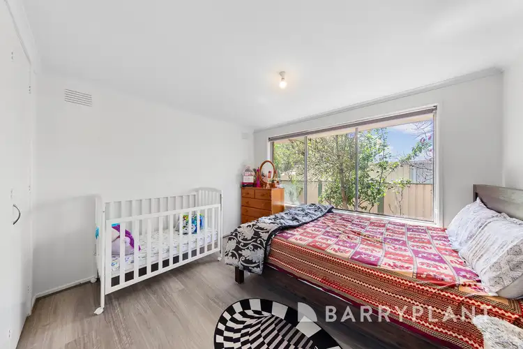 Sixth view of Homely house listing, 5 Fulwood Court, St Albans VIC 3021