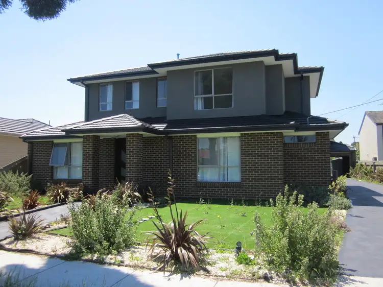 16 Stockdale Avenue, Clayton VIC 3168