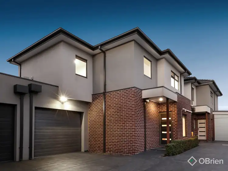 2/348 Huntingdale Road, Oakleigh South VIC 3167