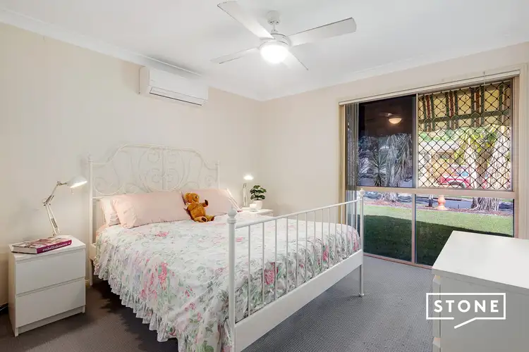 Sixth view of Homely house listing, 4 Burdekin Court, Hillcrest QLD 4118