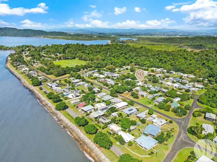 32 Maud Street, Flying Fish Point QLD 4860
