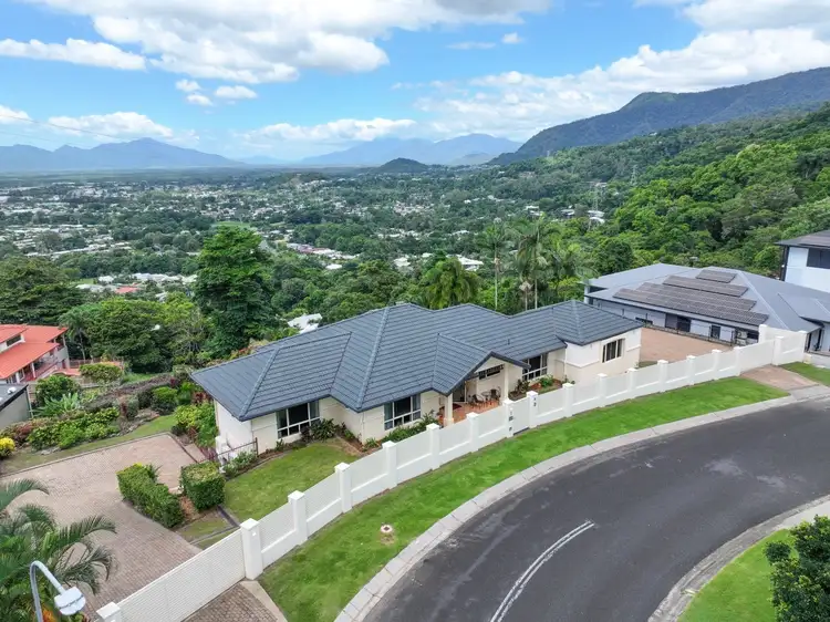 1 Coreega Close, Mooroobool QLD 4870