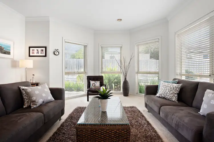 Fifth view of Homely unit listing, 2/31 The Avenue, Mccrae VIC 3938