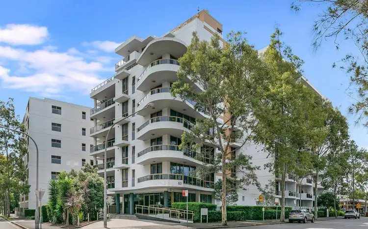 1126/60 Walker Street, Rhodes NSW 2138