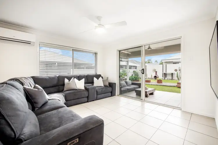 Sixth view of Homely house listing, 4 Splendour Circuit, Yarrabilba QLD 4207