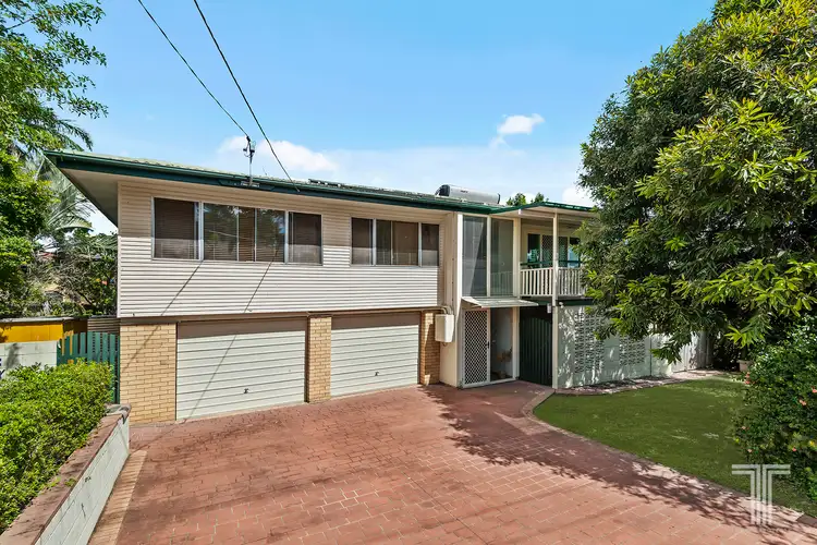 3 Handon Street, Mansfield QLD 4122