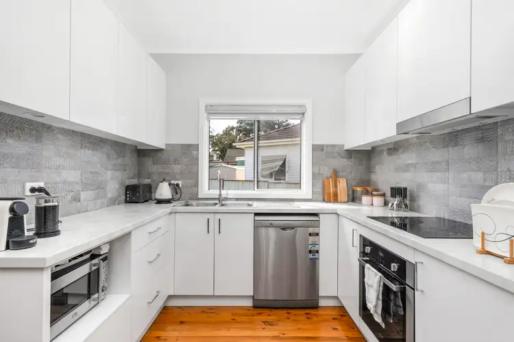 Fifth view of Homely house listing, 8 Highland Avenue, Toongabbie NSW 2146