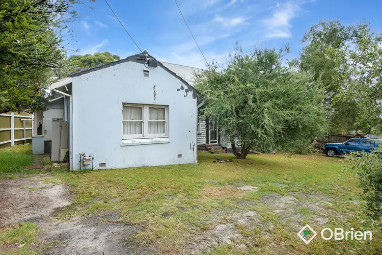 Fifth view of Homely house listing, 8 Bundara Court, Frankston VIC 3199