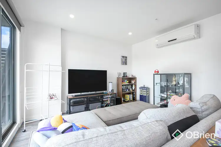 Third view of Homely apartment listing, Level 2/9/8 Ebdale Street, Frankston VIC 3199