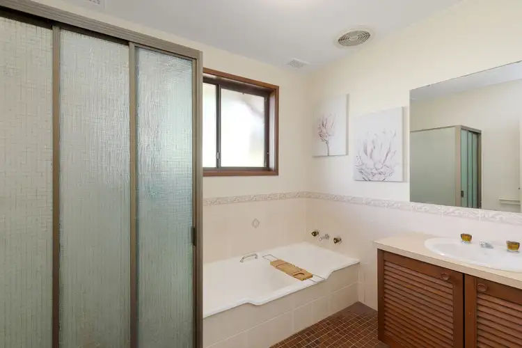 Sixth view of Homely house listing, 2 Greenslope Drive, Green Point NSW 2251