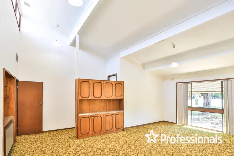 Fourth view of Homely townhouse listing, 2/330 Deakin Avenue, Mildura VIC 3500