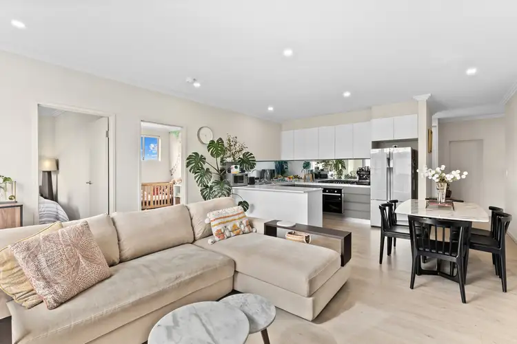 27/5 Robilliard Street, Mays Hill NSW 2145