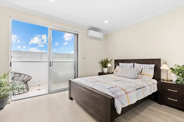 Fifth view of Homely apartment listing, 27/5 Robilliard Street, Mays Hill NSW 2145